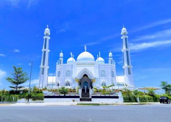 Masjid: Lebih dari Sekadar Tempat Ibadah