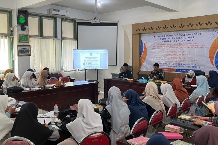 Alumni Raudlatul Ulum Pulang Kampung: Menginspirasi dan Berbagi Ilmu di Universitas Al-Amien Prenduan