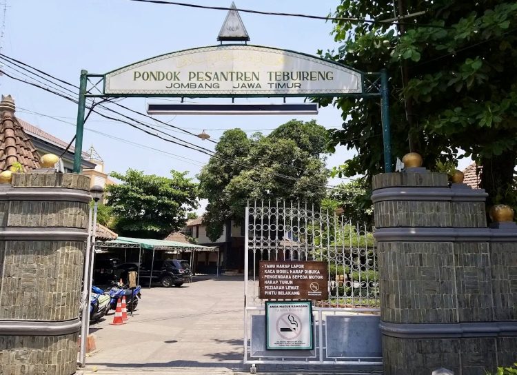 Pondok Pesantren Tebuireng Jombang