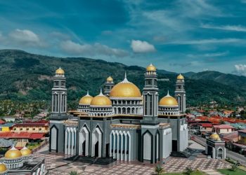 Gairah Menghias Masjid Mengalahkan Kepedulian terhadap Sesama