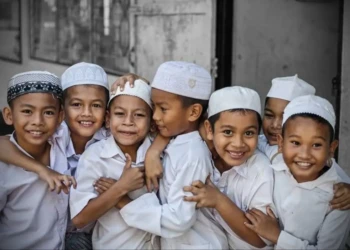 Masa Iya, Bercanda Ada Adabnya?