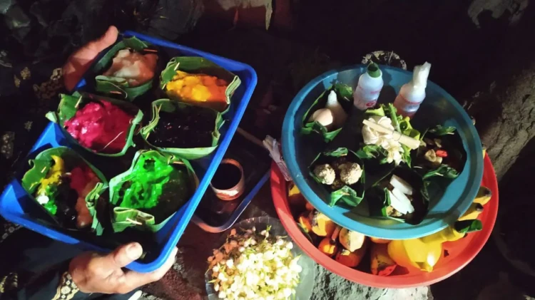 Jenang, Warna, dan Relasi: Membaca Tradisi Jawa di Tengah Lupa Makna