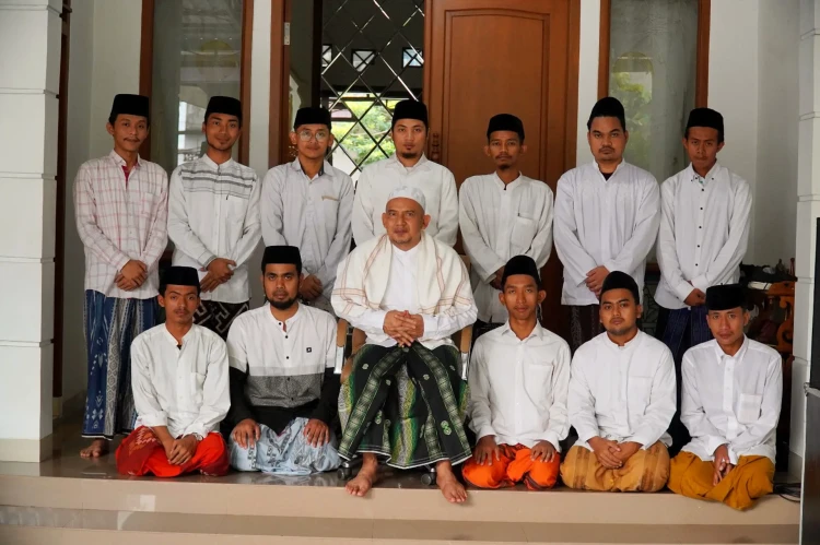 Catatan Ngaji KH. An’im (1): Keilmuan Mbah Dim dan Thariqah Ta’lim wa Ta’allum