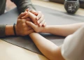 Dekonstruksi Perilaku Hubungan Premarital Tanpa Orientasi Kelekatan Permanen
